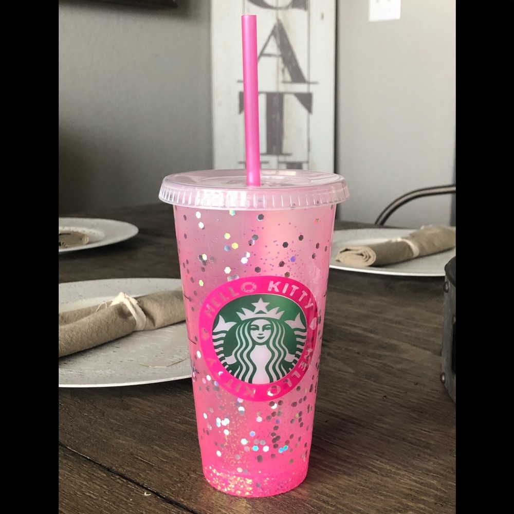 Starbucks Hello Kitty cup